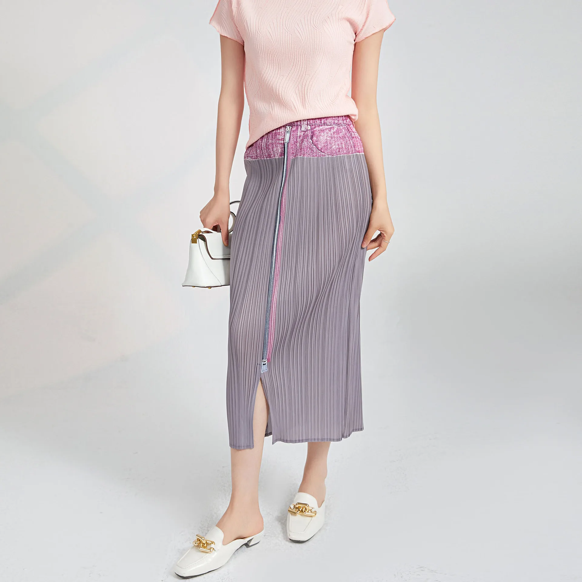 

Miyake High-Waisted Slim Styles Zipper Placket Fashion Design Women Summer Pleated Straight Type Color Blocking Half-Body Skirt