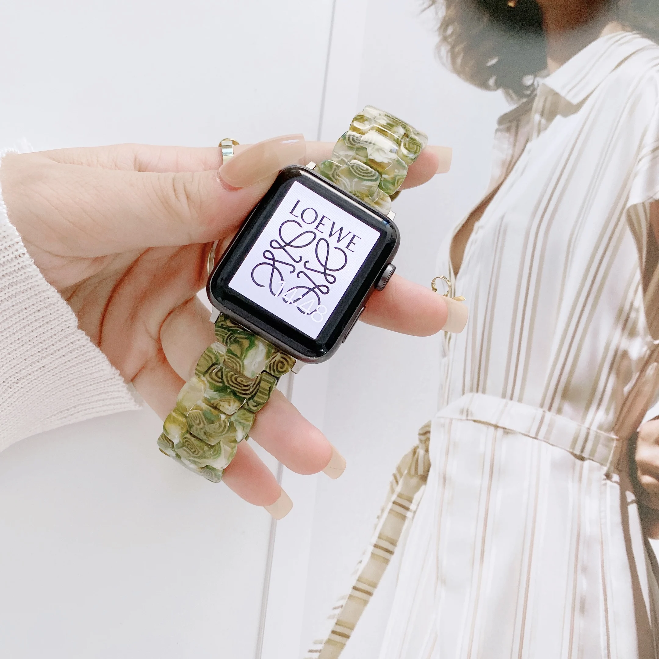 For Apple Watch SE Band smart Series 7 6 5 4 Resin transparent strap 38-40-41mm 42-44-45mm for iWatch bracelet Replacement Strap