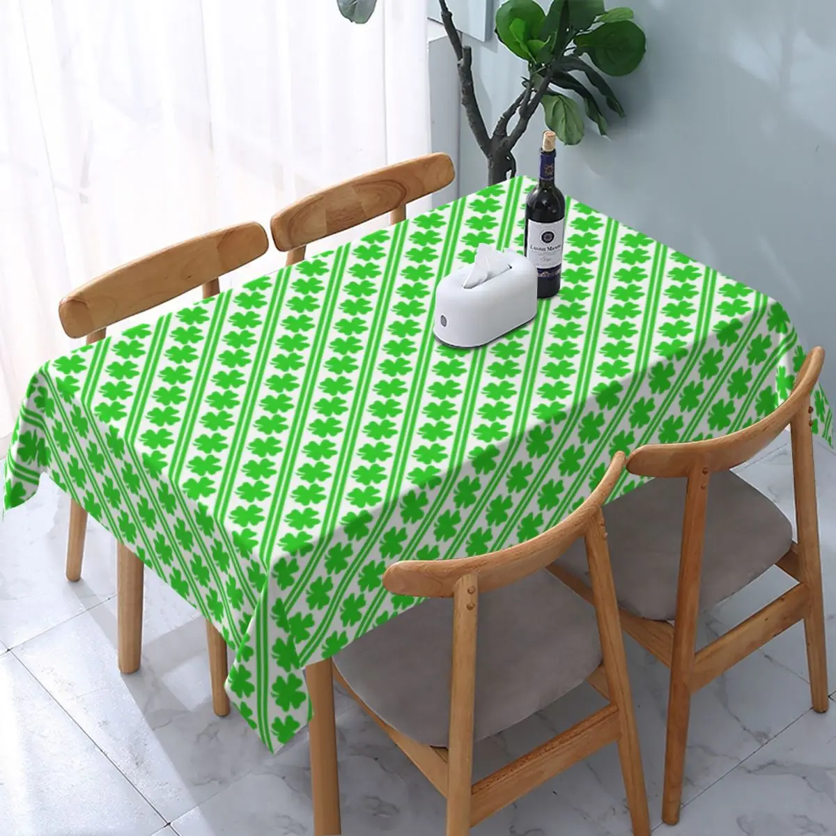 

Lucky Shamrock Tablecloth Green Leaf Print Cheap Modern Table Cover Picnic Printed Protection Polyester Table Cloth