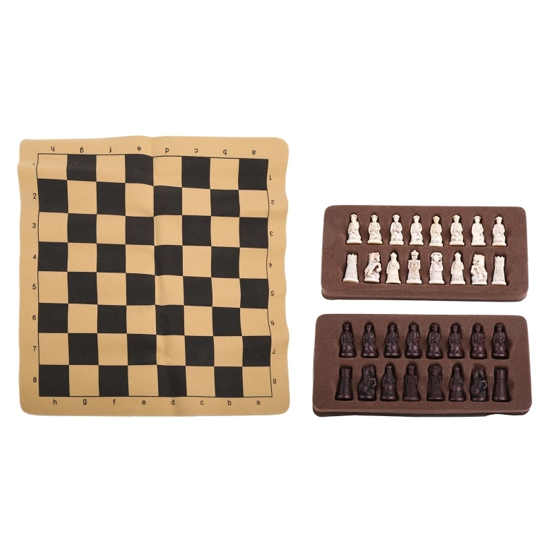 

Small Leather Chess Board Entertainment Toy Qingbing Chess Pieces Set