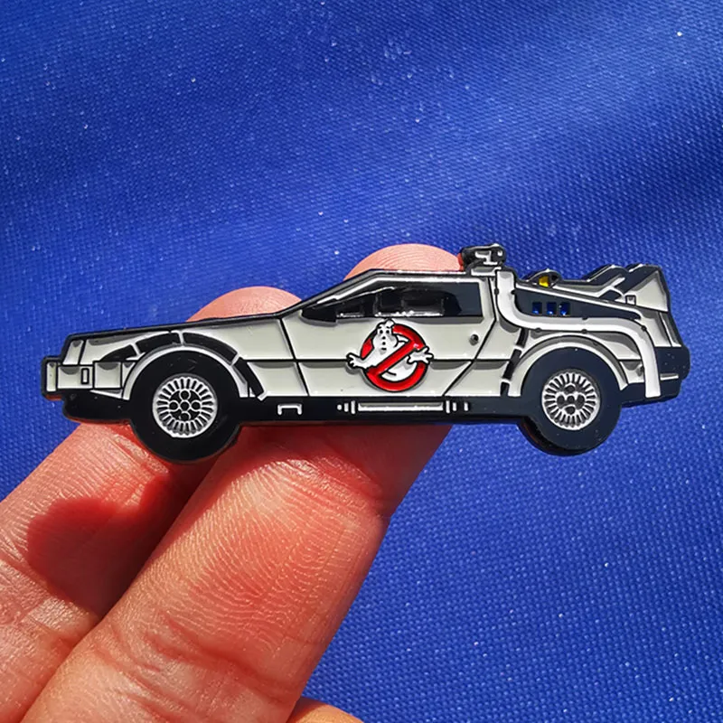 Классическая Женская эмалированная брошь в виде спортивного автомобиля значок