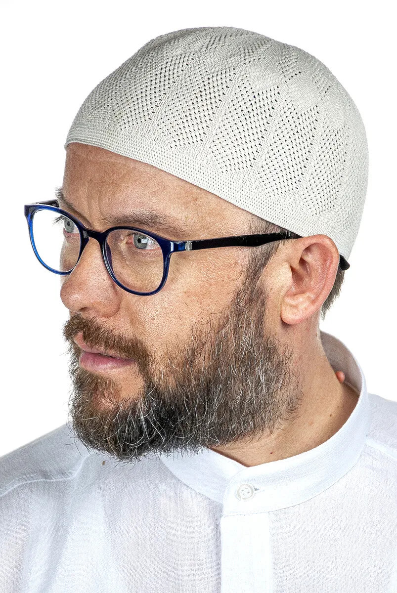 

Тонкий вязаный кружевной намаз с сапфировым камнем IQRAH, 1 шт.
