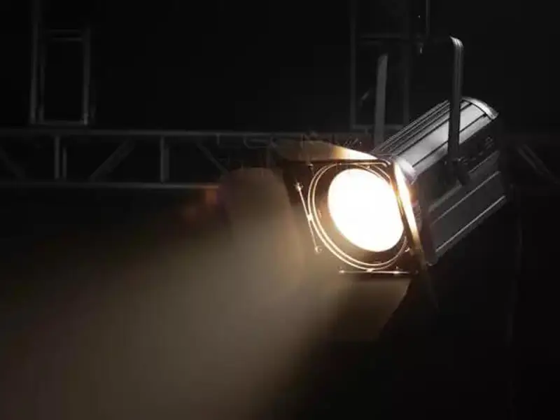 Vangaa 200W Acrylic/Fresnel Lens Is Optional DMX 512 Fresnel Led Track Spot White Stage Light | Инструменты