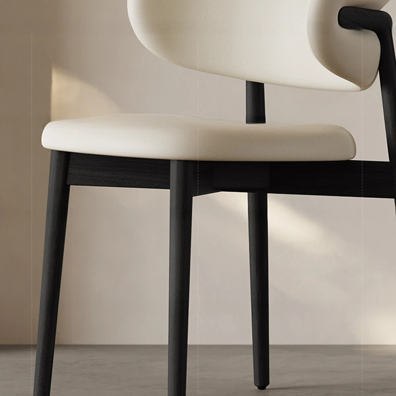 Скандинавский обеденный стул из твердой древесины эргономичный превосходный