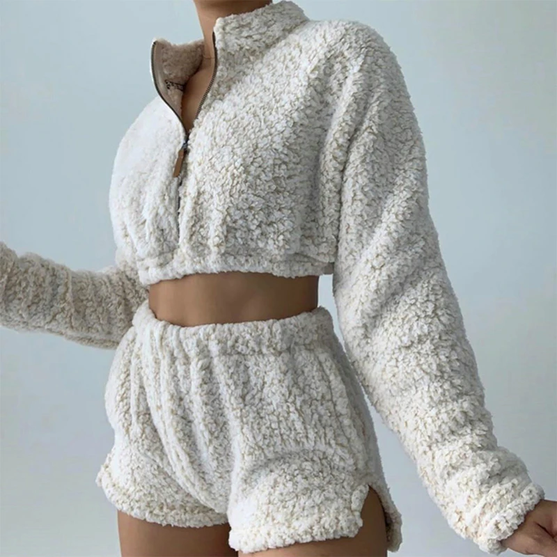 

2PCS/Sets Sexy Fluffy Suits Velvet Plush Hooded Sleepwear Shorts+Crop Top Women Tracksuit Casual Sports Set Overalls Sweatshirts