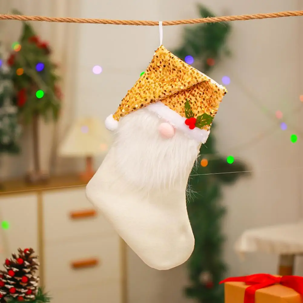 

Cute Stocking Pendant Sequins Hat Large Size Xmas Theme Stockings Decor Stockings Candy Bag Christmas Stockings