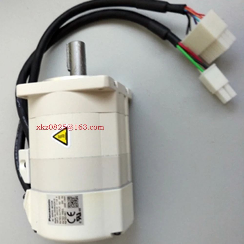 Новый оригинальный Серводвигатель MSMA022A1E