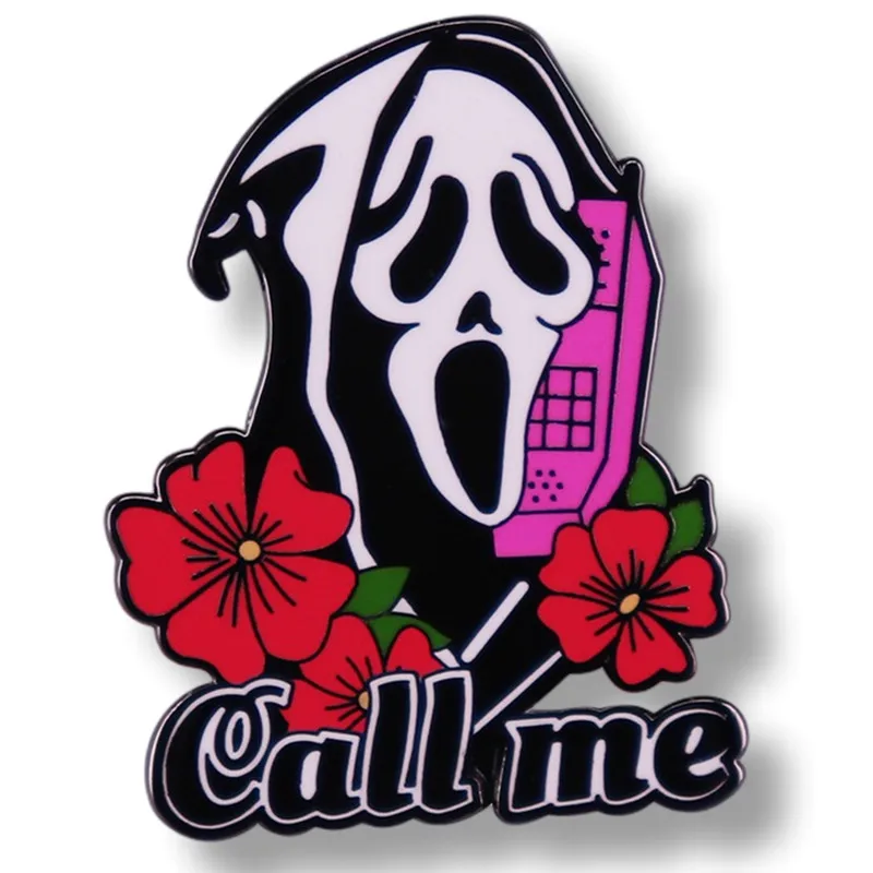 

Scream Ghost Face Call Me Enamel Pin Brooch Metal Badges Lapel Pins Brooches for Backpacks Luxury Designer Jewelry Accessories