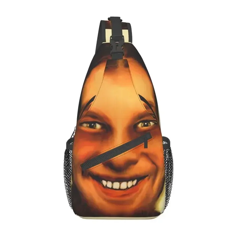 Фото Изготовленные на заказ крутые сумки Aphex Twin на слинге для путешествий, мужской рюкзак через плечо на груди, рюкзак на плечо №1