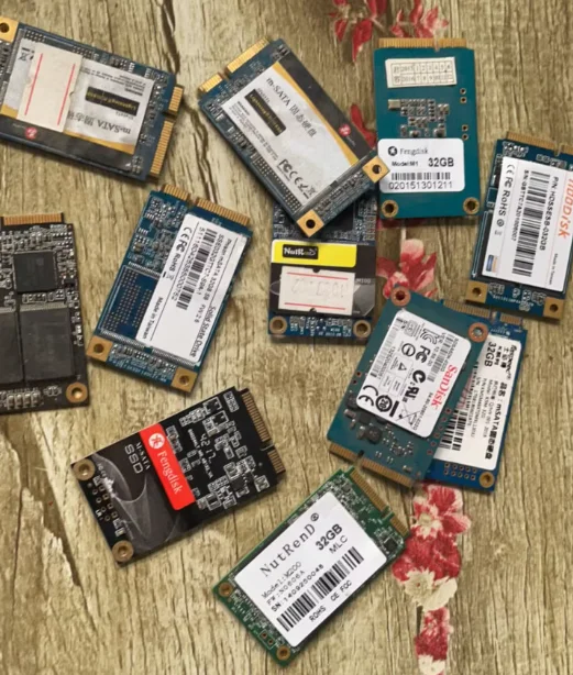 Фото 2 шт. 10 шт./лот твердотельный накопитель mini mSATA 32G 64G 120G 128G 256G 512G 1T SSD для промышленного IPC с мягким маршрутом, ноутбука, настольного ПК №1