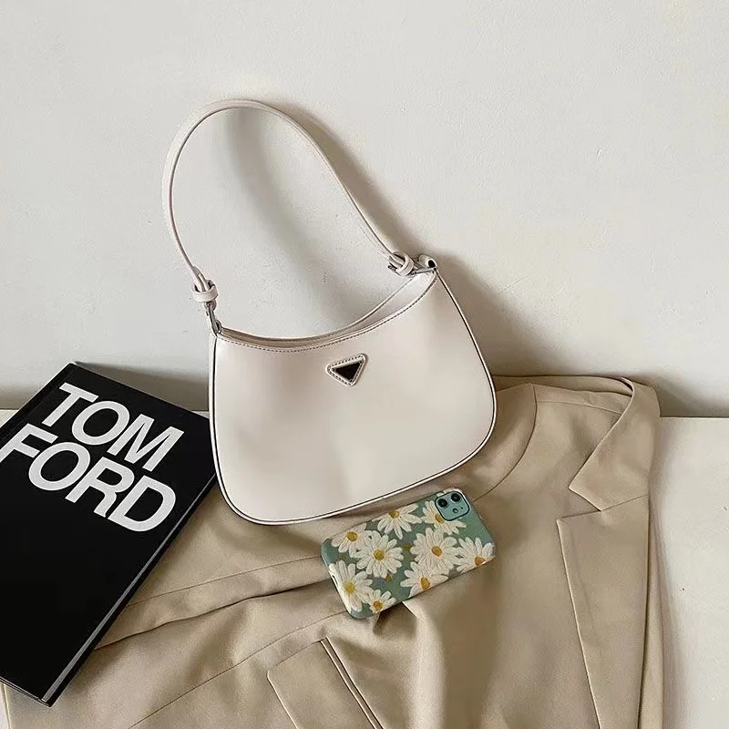 

2023 New Underarm Bag Advanced Summer Bag Shoulder Bag Handbag Women's Bag Shiny Soft Leather