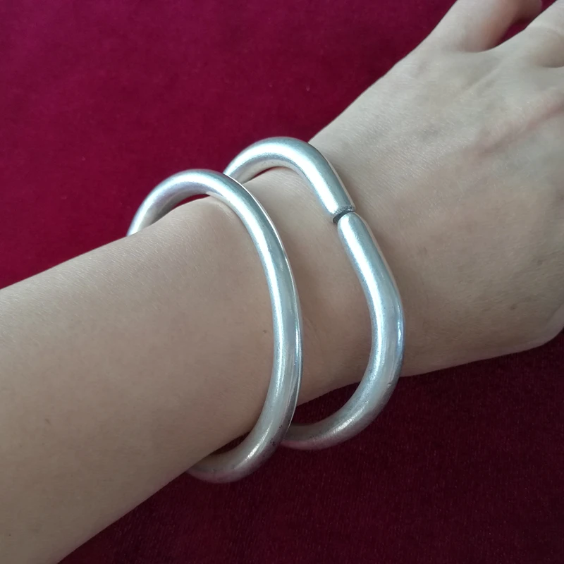 Очаровательный старинный серебряный браслет Miao для мужчин и женщин, простой Толстый Круглый однотонный браслет