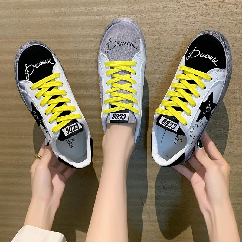 

2022 весна осень женские граффити маленькие грязные туфли новые женские старые туфли модные белые туфли в стиле ретро