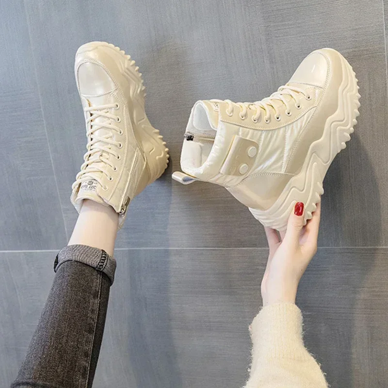 Женские ботильоны из натуральной кожи на танкетке высотой 7 см