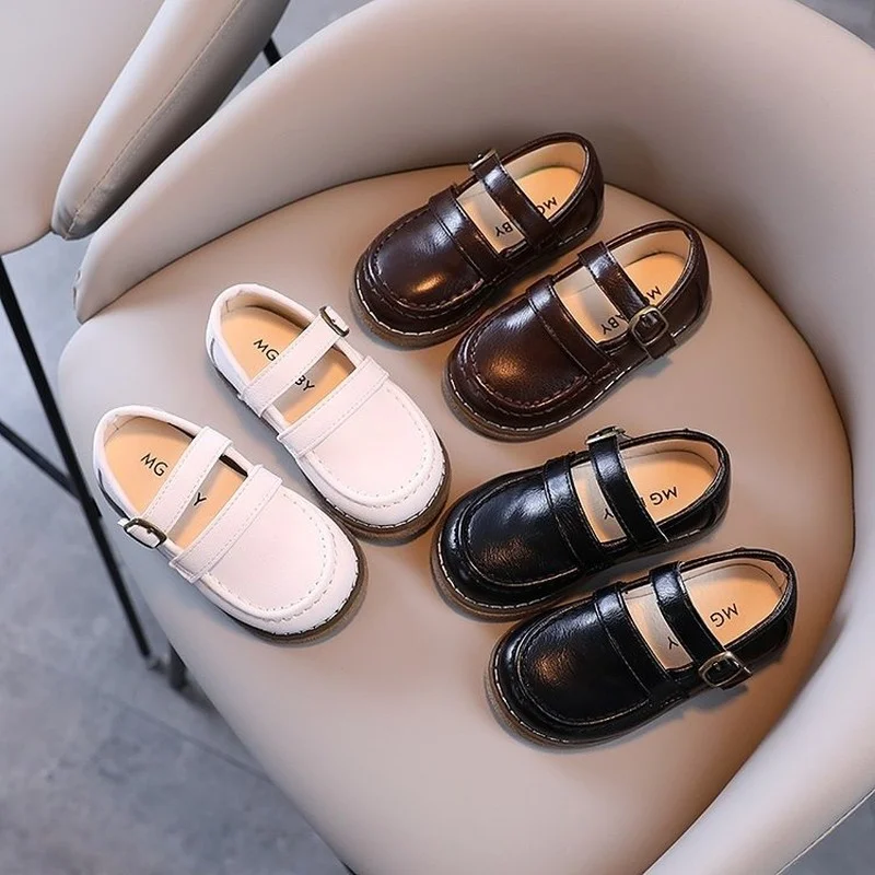 

Детские Модные школьные туфли в стиле ретро для мальчиков, однотонные черные туфли с круглым носком в Корейском стиле, Прямая поставка, детские туфли принцессы из искусственной кожи на плоской подошве