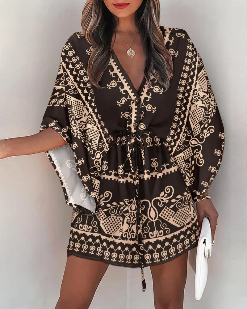 

Женское мини-платье с V-образным вырезом и рукавами «летучая мышь»