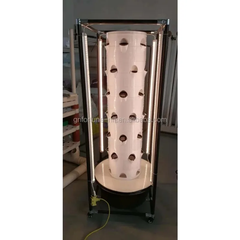 Вертикальная гидропонная система для выращивания клубники