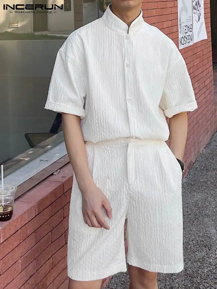 

2PCS Men Short Sleeve Shirts & Shorts Sets Solid Color Holiday Loungewear Suit