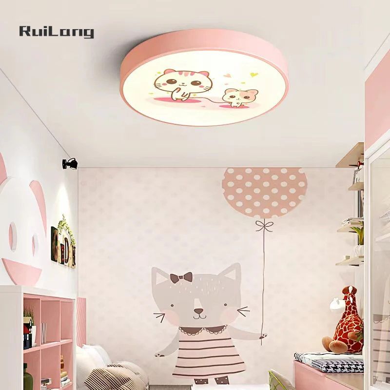 Потолочный светильник для детской комнаты