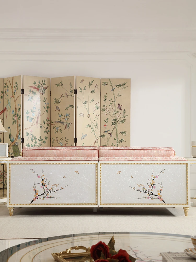 Диван из ткани во французском стиле рококо сочетание кремового цвета резьба по