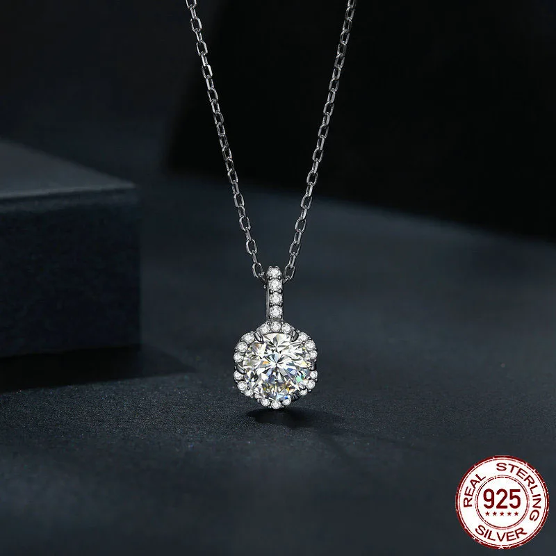 

Original Sterling Silver S925 Luxury Mossan Stone Necklace Platinum-plated Zircon Sparkle Luxurious Collar Pendant