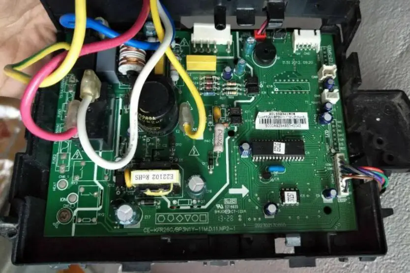 Хорошо работает для кондиционирования воздуха. Компьютерная плата CE-KFR32G