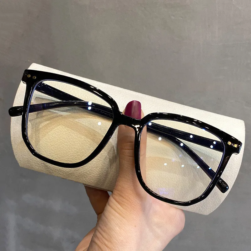 

Vintage Fashion Myopia Glasses Oversized Optical Spectacle Eyeglasses for Ladies Women Anti-blue Light Near Sight Eyewear