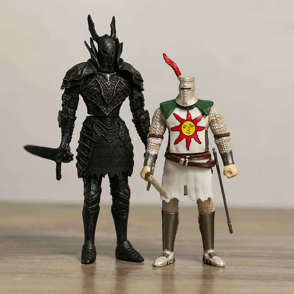

Фигурка из ПВХ «Темные души» из асторы/черный рыцарь 4 дюйма, коллекционная Игрушечная модель, кукла