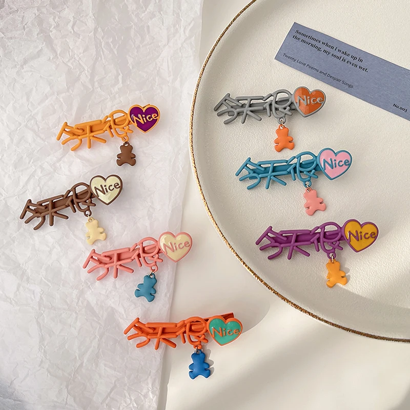 

Заколки для волос женские, милые зажимы из сплава, с украшением в форме сердца, милые цветные украшения для волос для взрослых, модные аксесс...