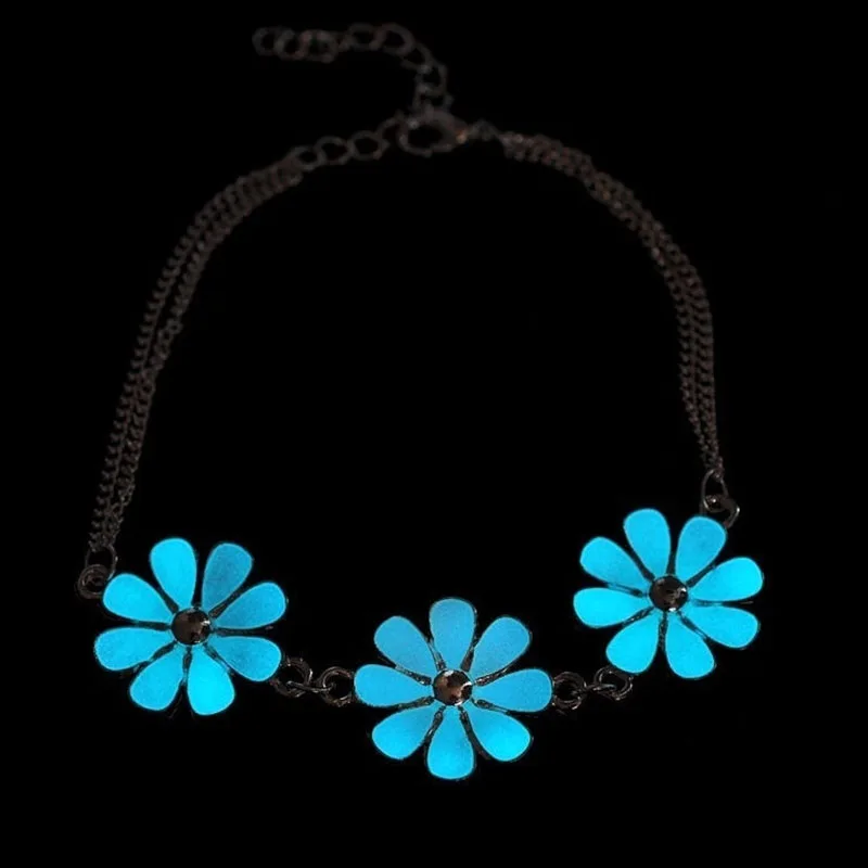 

Fashion Alloy Luminous Bracelet Silver Love Heart Star Flower Fashion Creative Women's Bracelet Gift Bracelets for Women