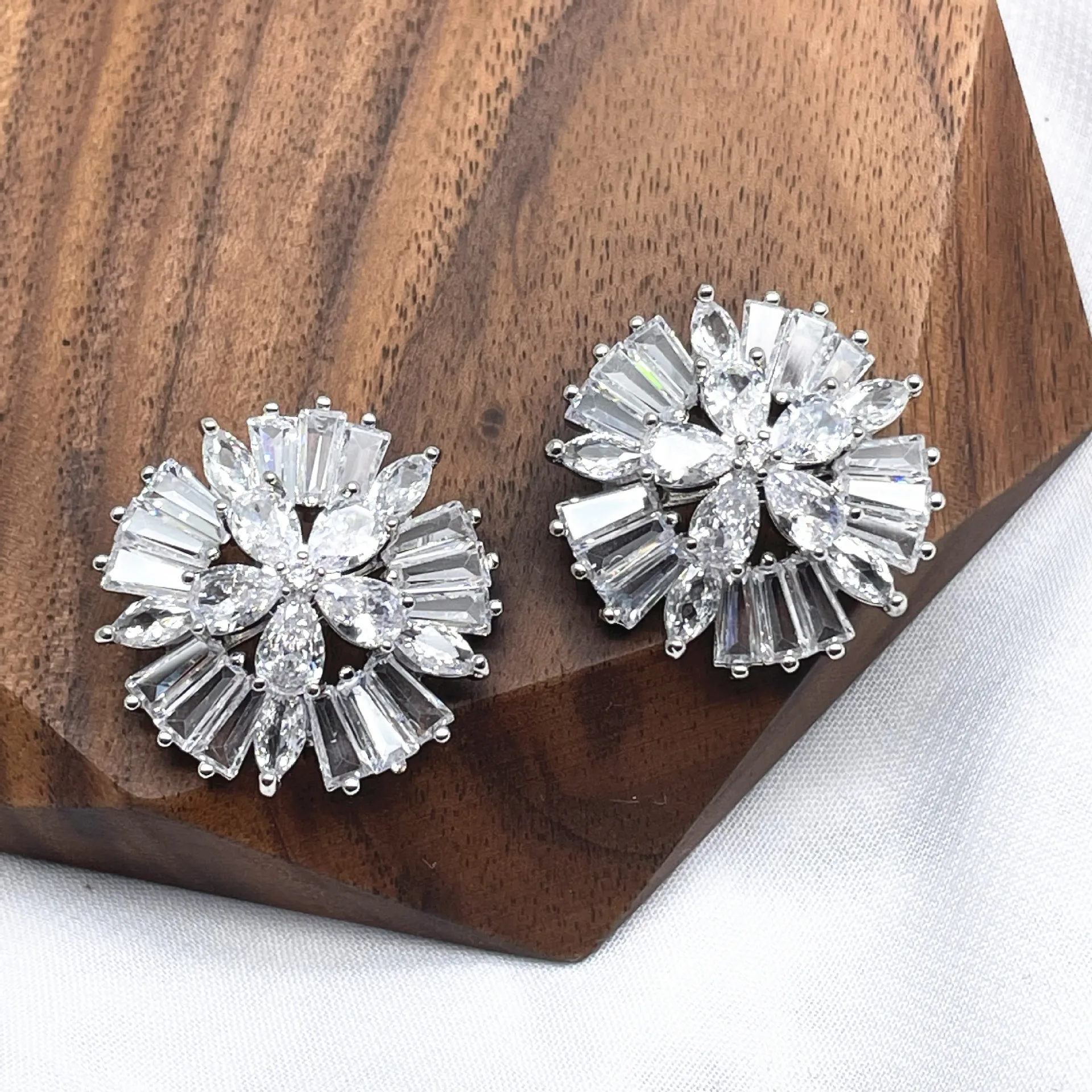 

5 шт., пуговицы для пальто, 25 мм