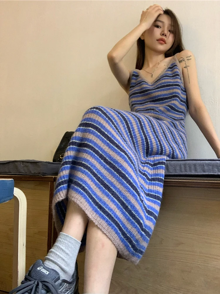 

Sleeveless Dress Women Autumn Striped Design Elegant Comfort V-neck Knitting All-match Tender Soft Aesthetics Temper Harajuku