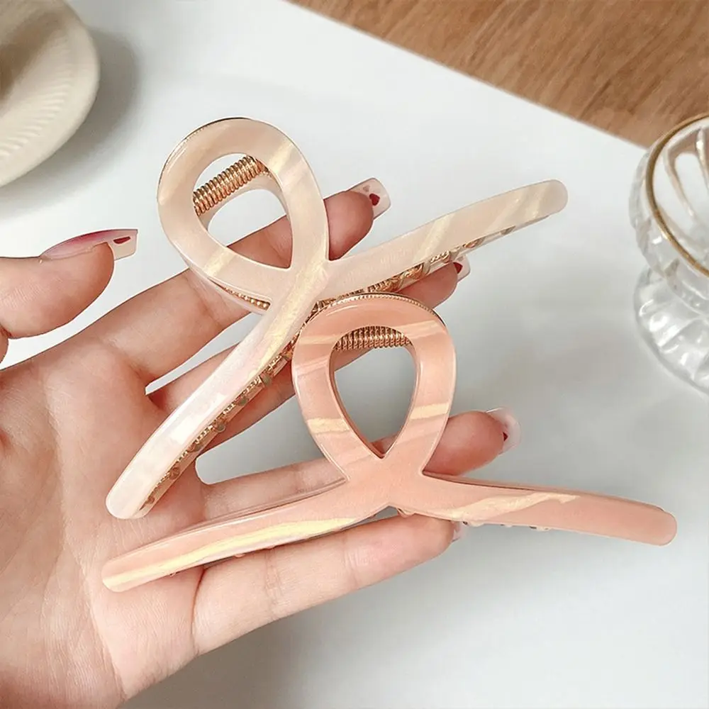 

Модные металлические заколки для волос из ацетата