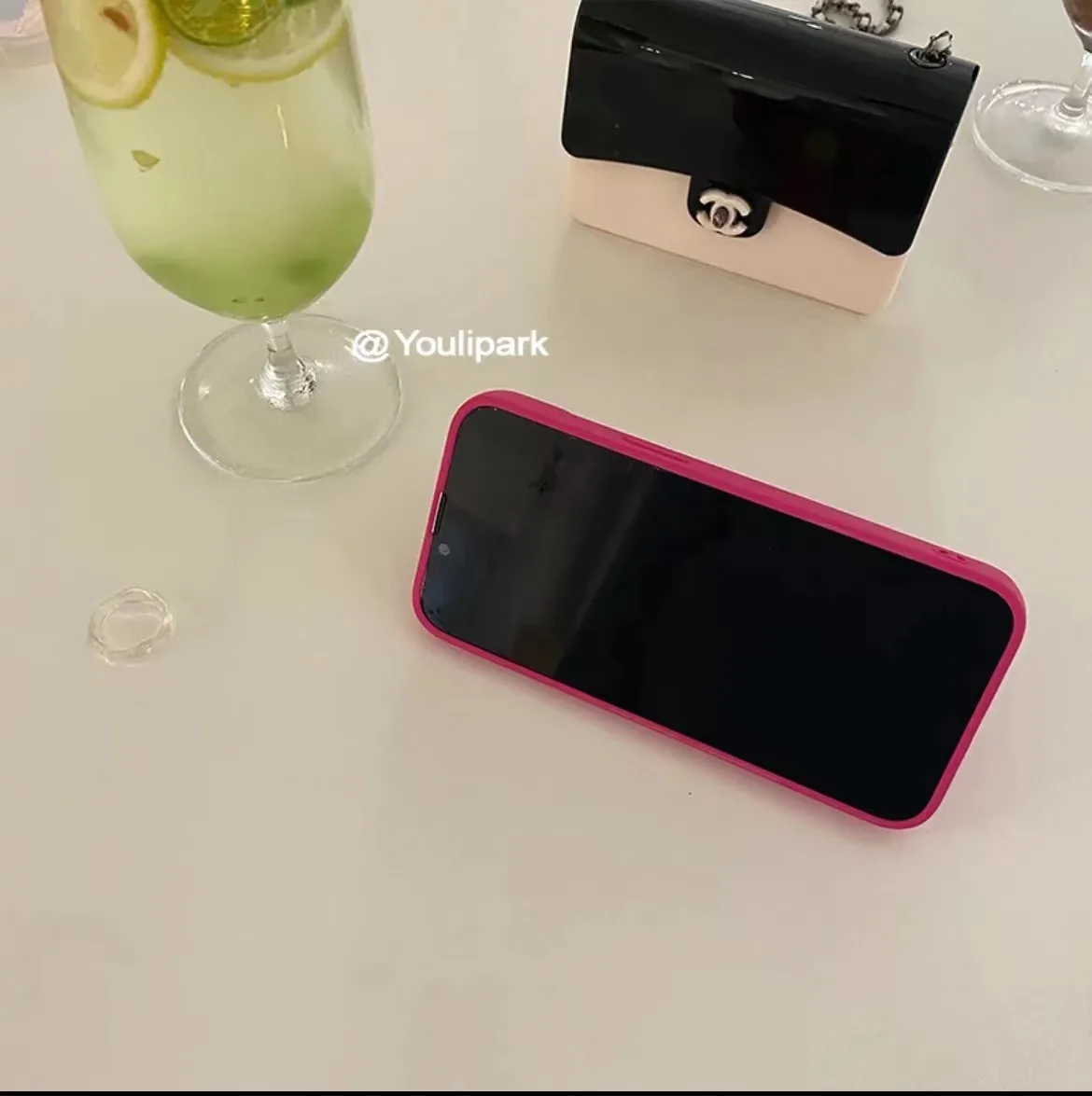 Ins girl rose red wristband flower suitable for 13ProMax mobile phone case iPhone12/11/X