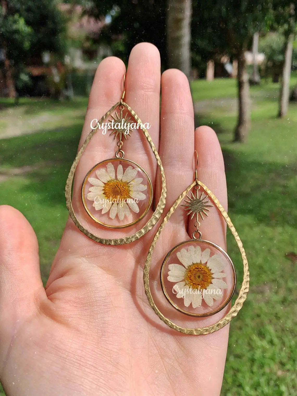 

Sun Daisy Plant Earrings For Women Girl Fashion Bohemian Jewelry Accessories Retro Gold Color Dried Flower Ear Hook Gift For Her