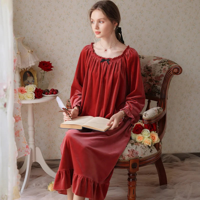 Nightgown Women Velvet Fleece Long Sleeve Nightdress Solid Vintage Retro Autum Sleepdress Winter Warm Comfy Nightwear Plus Size