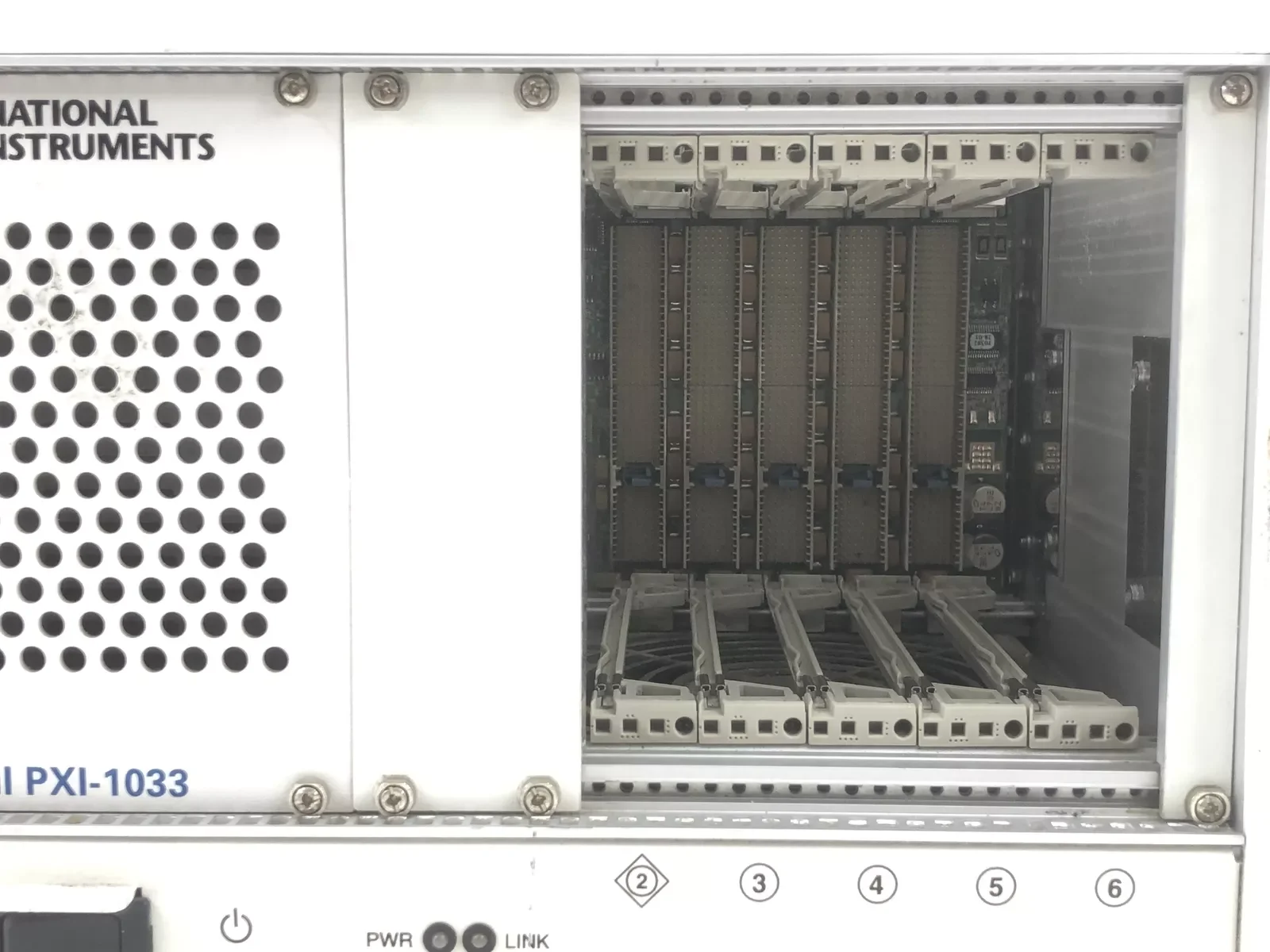 Фото National Instruments NI PXI-1033: Проверено, прошло тестирование №3