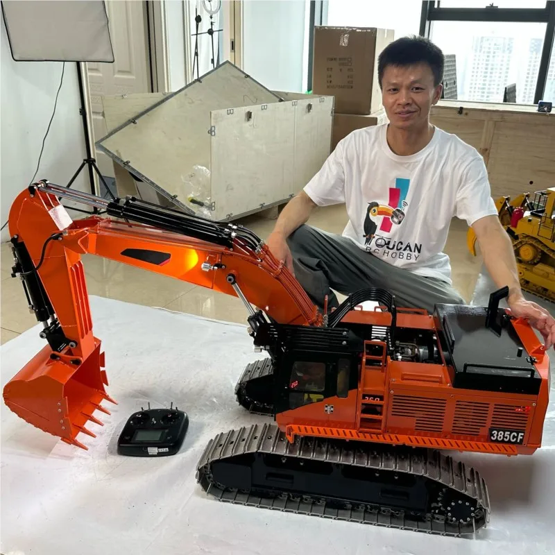 Фото Металлический рыхлитель 1/8 для гигантского экскаватора 385CF RC, тяжелый экскаватор с дистанционным управлением, 2 вращающихся редуктора, модель с системой подсветки, игрушка №3