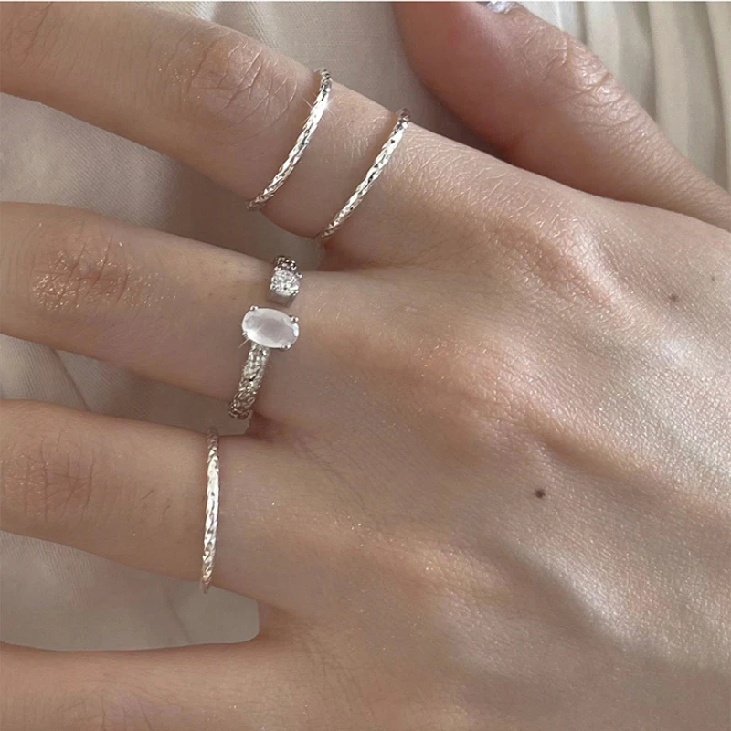 

Bride Small Oval Stone Ring White Fire Opal Stacking Rings For Women French Vintage Zircon Lover Wedding Bands Jewelry