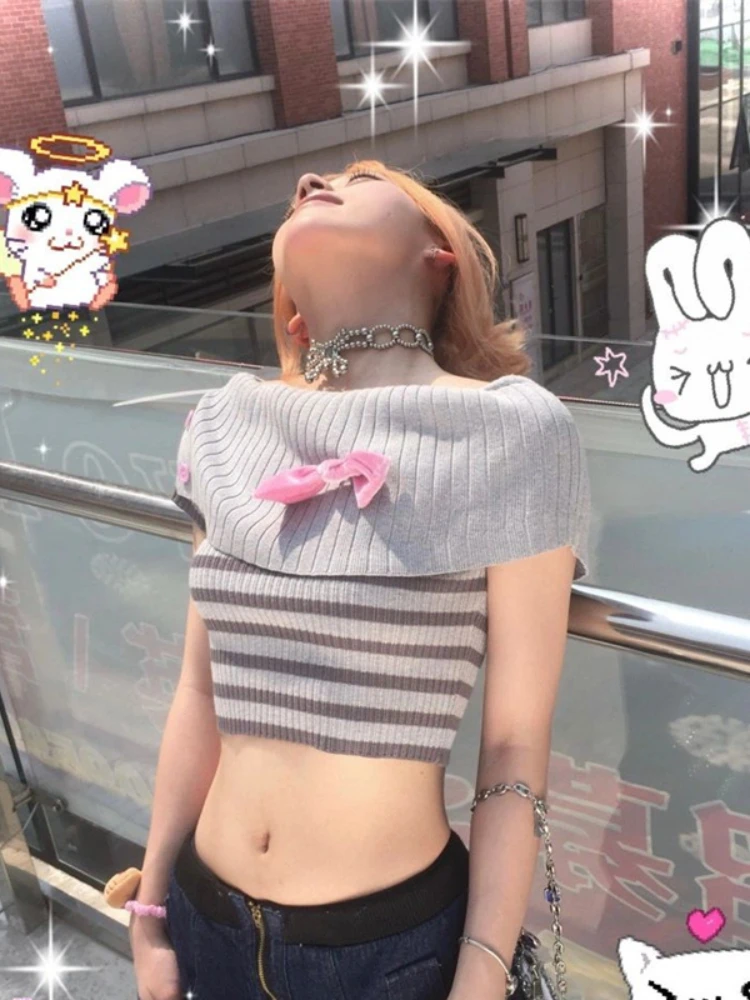 

Deeptown Harajuku Striped Knitted T Shirts Women Y2K Aesthetic Vintage Slim Crop Tops Grunge Short Sleeve Tees Kpop Streetwear