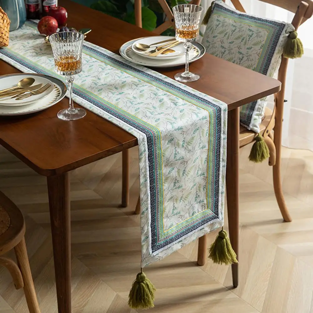 

Great Table Runner Anti-scald Dinner Table Cover Soft Texture Floral Print Dining Table Mat Decoration Decoration