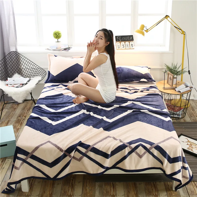 

Home Summer Blanket Milk Velvet Kids Room Throw Soild Color Blankets Sofa Sheet Bedspread Lightweight Rest Nap Office Blanket
