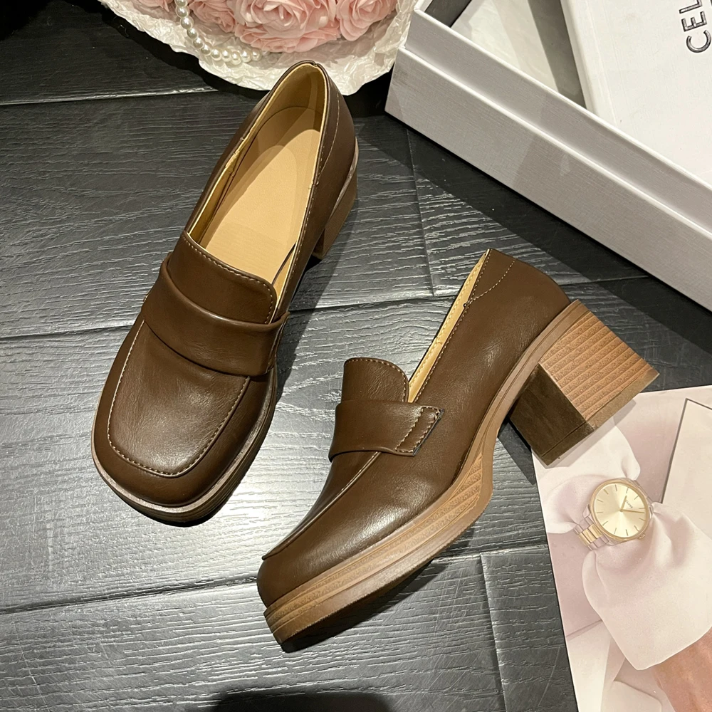 Loafers women's British style 2023 spring thick heel everything vintage Mary Jane leather shoes women's high heel single shoes