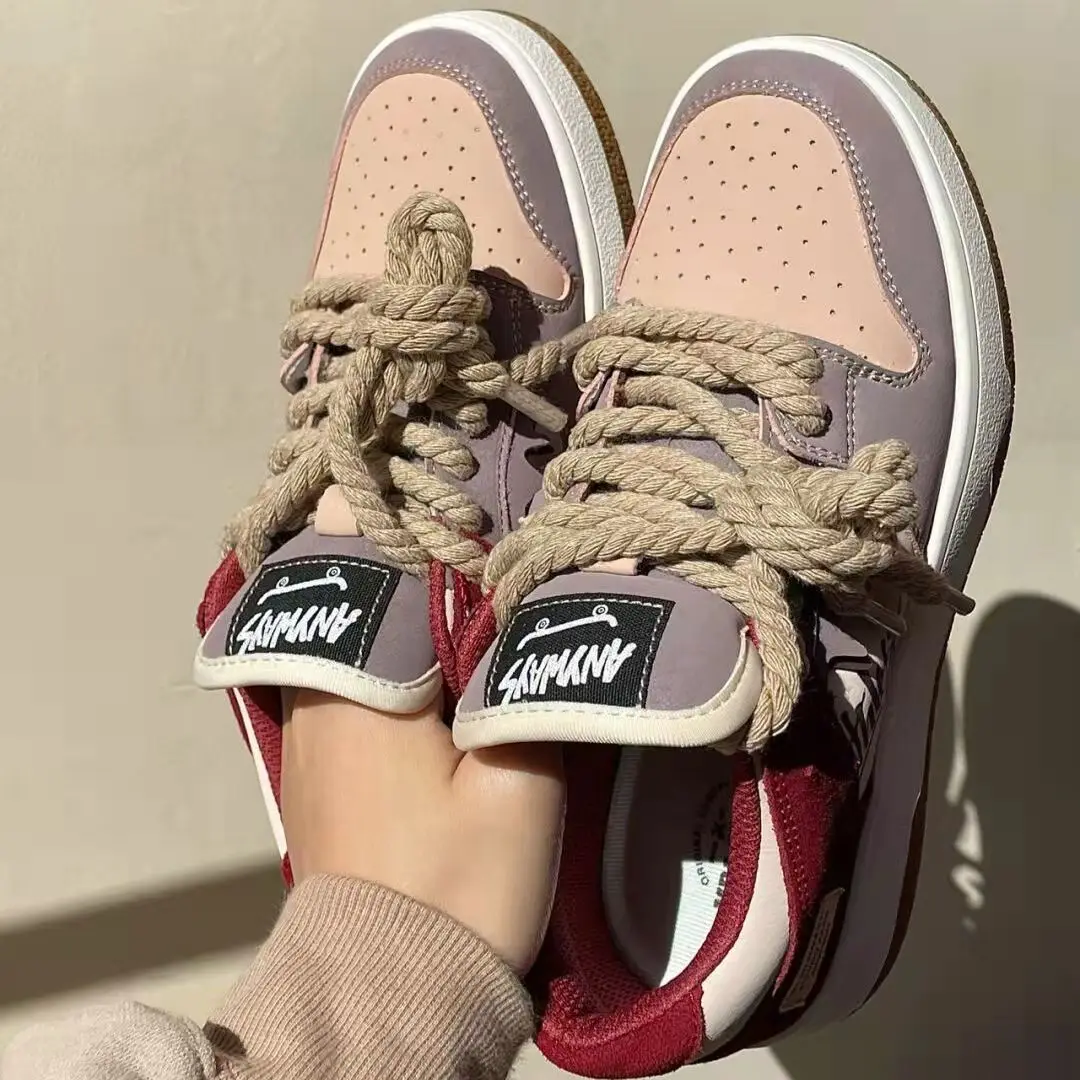 Кроссовки женские на толстой подошве Вулканизированная подошва шнуровке