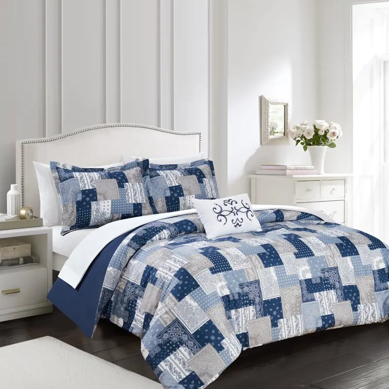 

Tethys 4-Piece Reversible Printed Duvet Cover Set, Queen, Blue