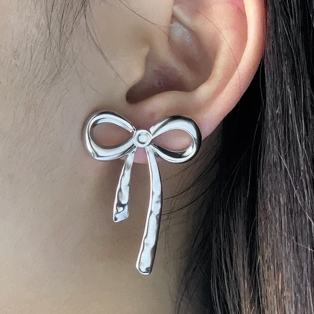 Новинка 2024 роскошные дизайнерские серьги-гвоздики с милым бантом женские для