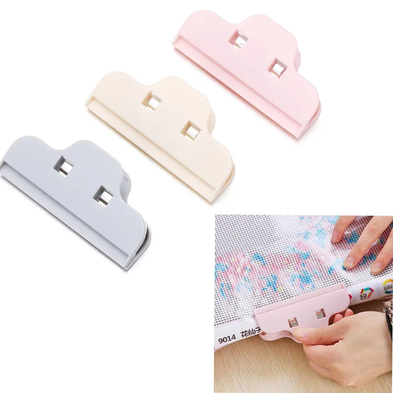 

1PC Plastic Diamond Painting Accessory Clips Practical Cross Stitch Embroidery Fixing Tools Storage Sealing Clamp DIY Tools