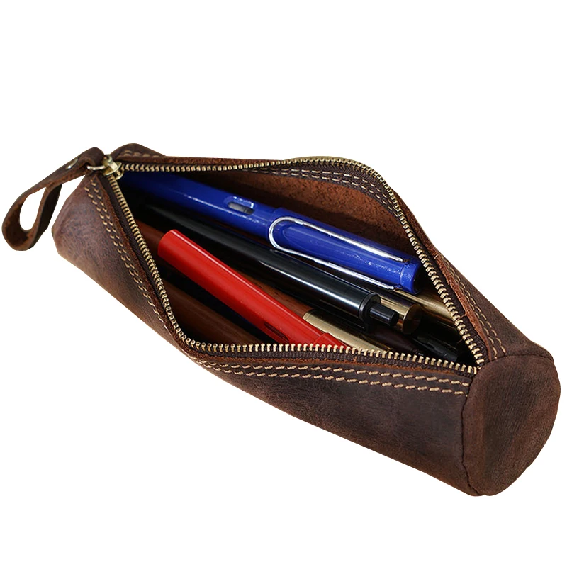 

Пенал из натуральной кожи ручной работы на молнии