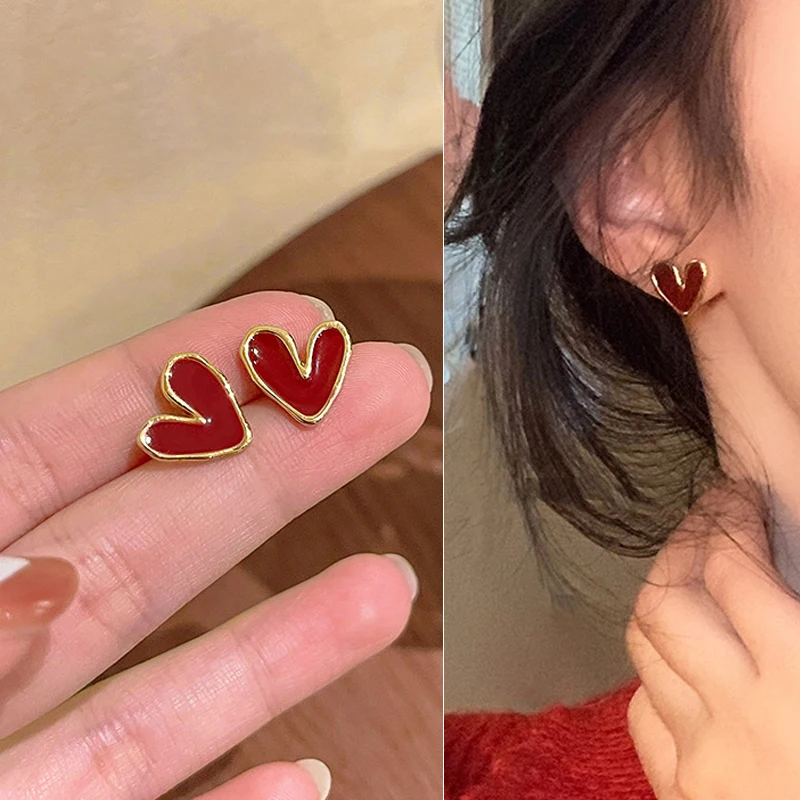 

Sweet Cute Small Red Love Heart Stud Earrings for Women Girls Charm Elegant Simple Earring Delicate Jewelry Accessories