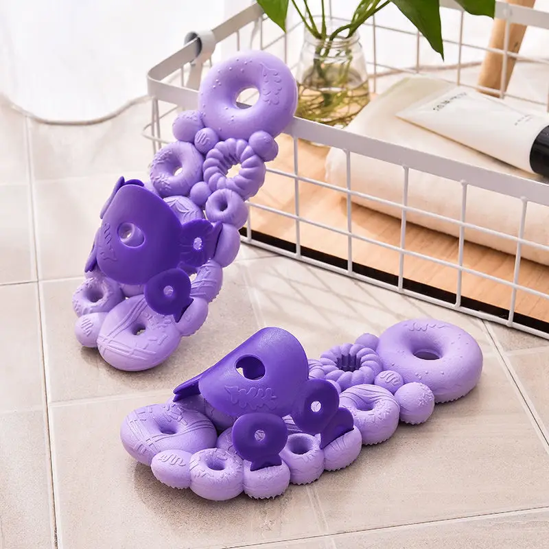 

2022 new household slippers women's summer bathroom soft bottom indoor non-slip slippers bath cute personality hollow sandals
